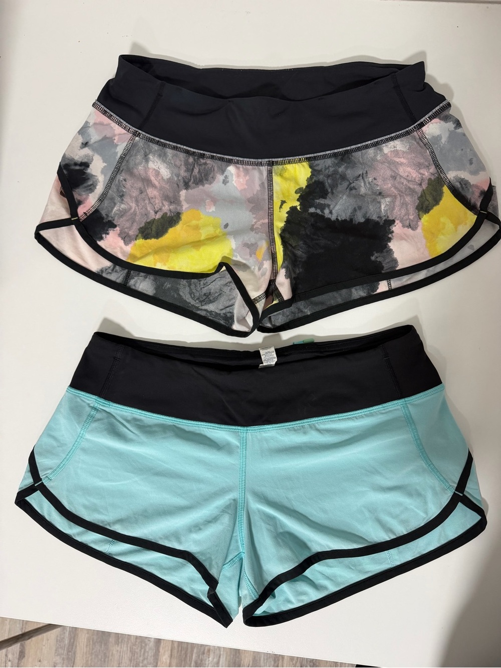 Pre owned Lululemon Athletica Speed shorts